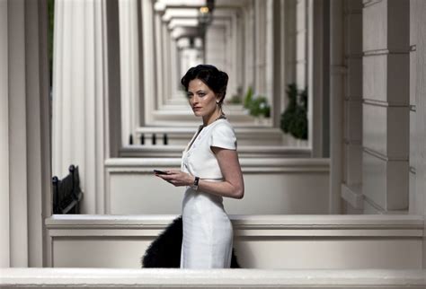 lara pulver naked|Sherlock Star Lara Pulver Completely Naked And Empowered,。